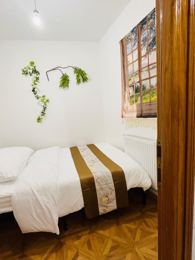 Dream Dwell Paris-Two-Bedroom Flat Near Pompidou Centre Экстерьер фото